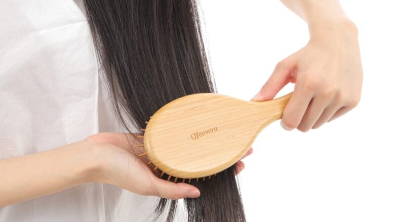 ヘアブラシを選ぶメリットとは?