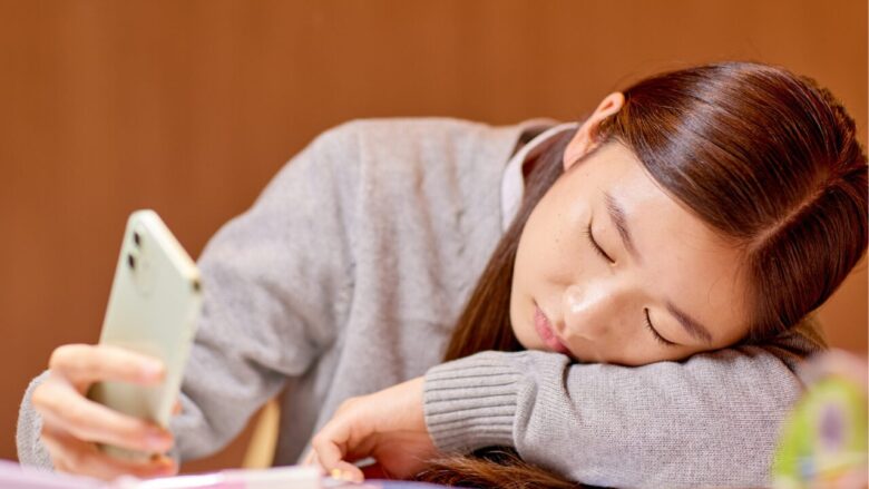人付き合いに疲れたと感じるのはおかしくない